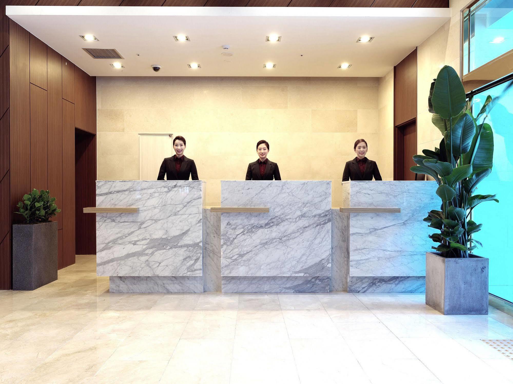 On City Hotel Cheonan Exteriör bild